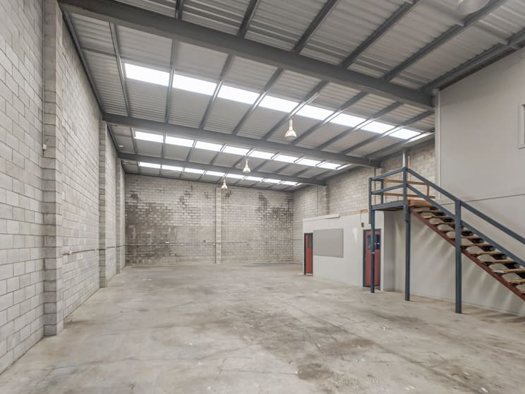 Click to view all images Unit 1/21 Endeavour Drive Kunda Park QLD 4556 - Image 2