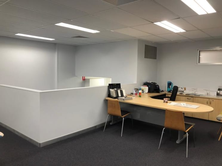 Click to view all images Level 1 Unit 10/45-47 Whyalla Place Prestons NSW 2170 - Image 2