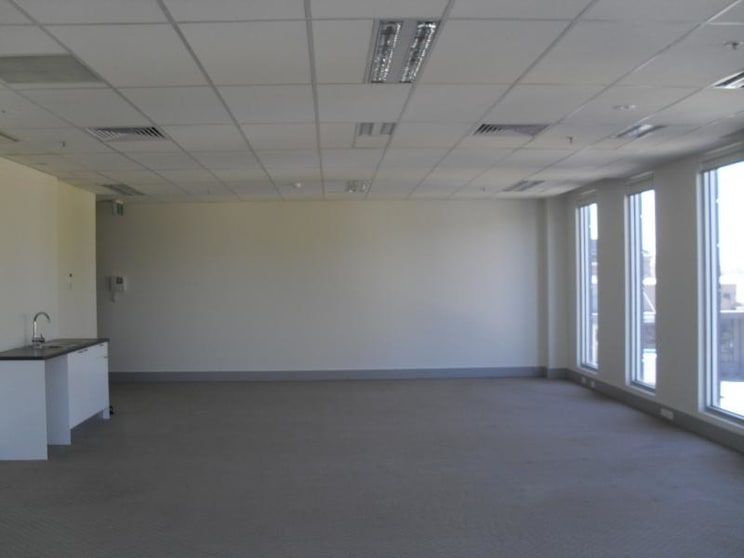Click to view all images 103/149-151 Pascoe Vale Road Moonee Ponds VIC 3039 - Image 3