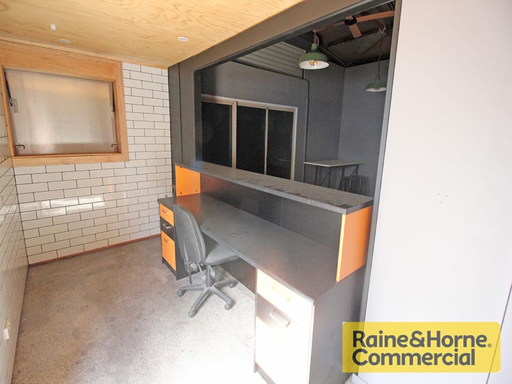 Click to view all images 171 Toombul Road Northgate QLD 4013 - Image 3