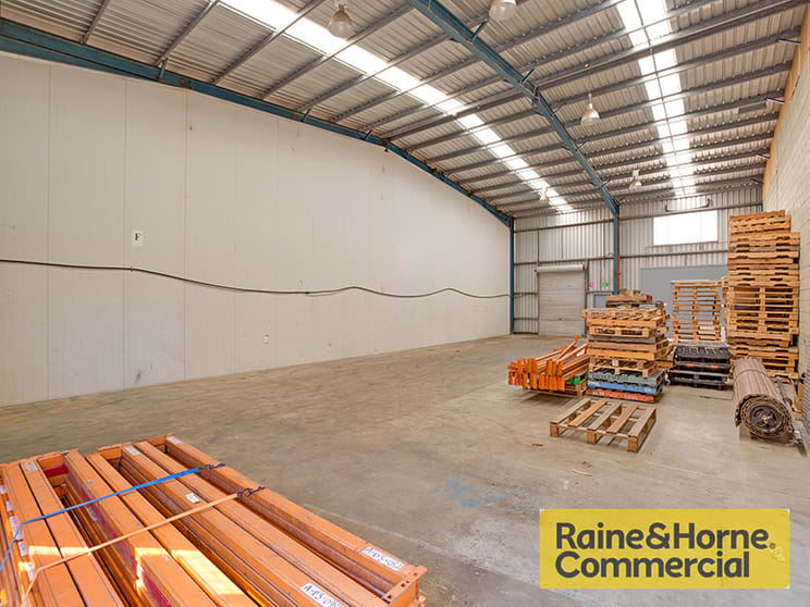 Click to view all images 11/348 South Pine Road Brendale QLD 4500 - Image 2