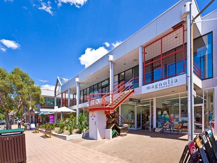 Click to view all images 16-18/19 Bungan Street Mona Vale NSW 2103 - Image 2