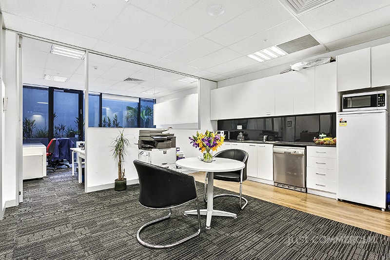 Click to view all images G08/181 St Kilda Road St Kilda VIC 3182 - Image 3