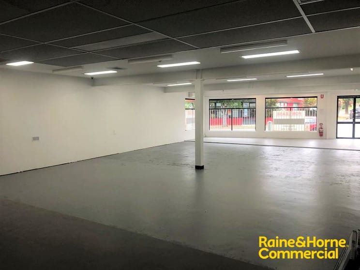 Click to view all images 33 Queen Street Campbelltown NSW 2560 - Image 2