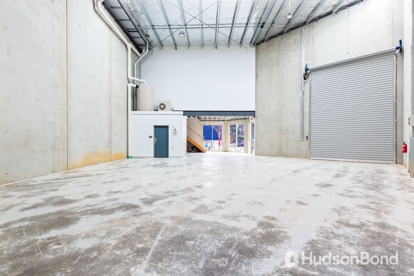 Click to view all images 19/8 Monomeeth Drive Mitcham VIC 3132 - Image 2