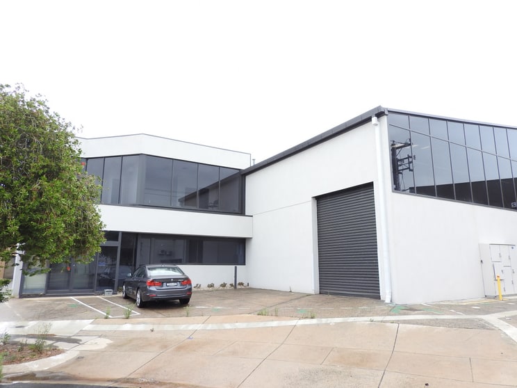 Click to view all images 1/5 Elma Road Cheltenham VIC 3192 - Image 3