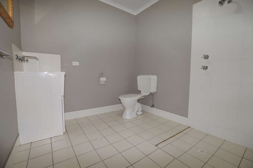 Click to view all images Unit 1/15 Shearer Drive Seaford SA 5169 - Image 3