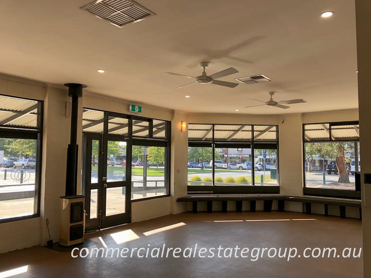 Click to view all images Mansfield VIC 3722 - Image 2