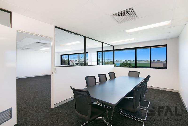 Click to view all images 192 Evans Road Salisbury QLD 4107 - Image 3