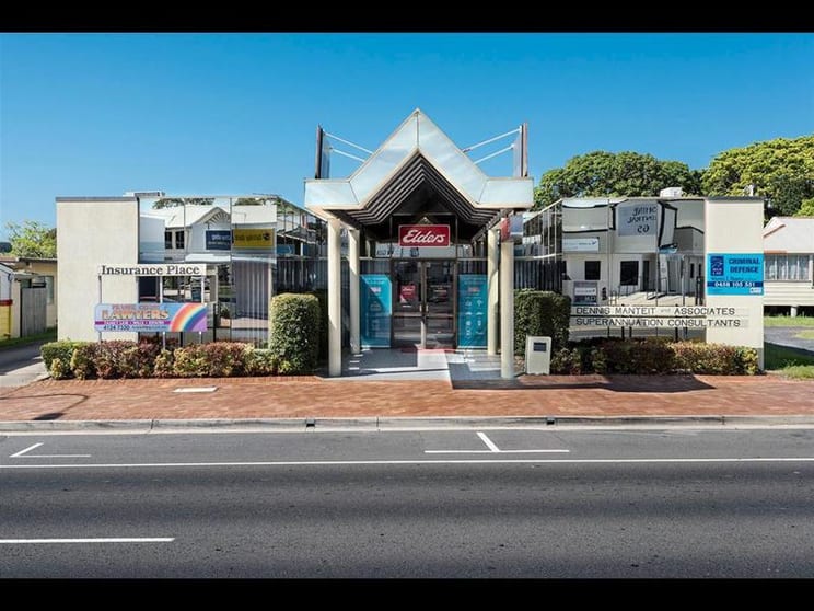 Click to view all images 74 Torquay Road Pialba QLD 4655 - Image 3