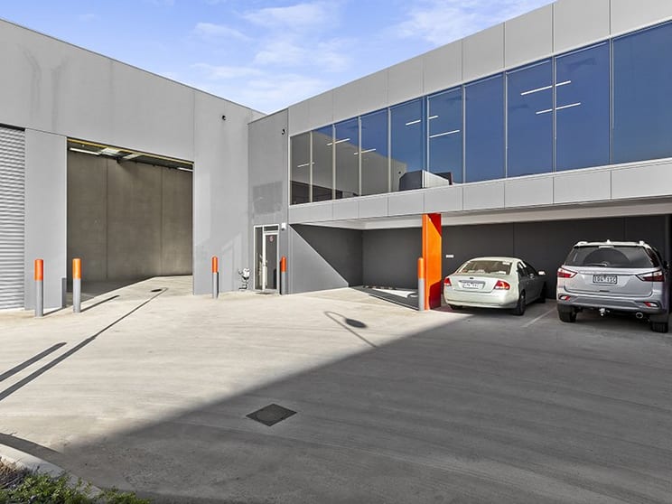 Click to view all images 6/88 Merrindale Drive Croydon South VIC 3136 - Image 1