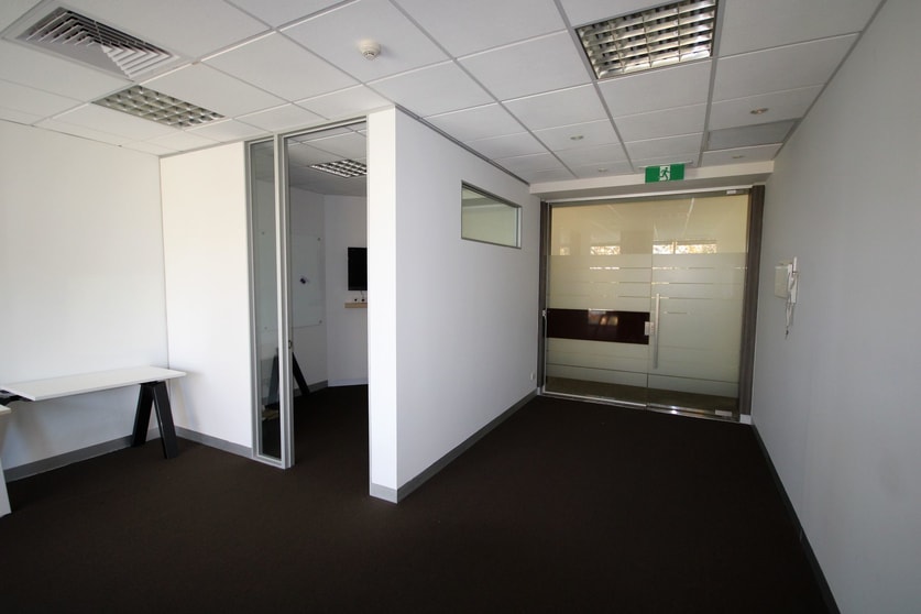Click to view all images 117/3 Male Street Brighton VIC 3186 - Image 3
