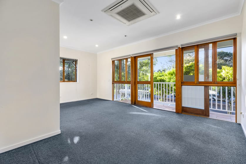 Click to view all images 3/31 Mary Street Noosaville QLD 4566 - Image 2