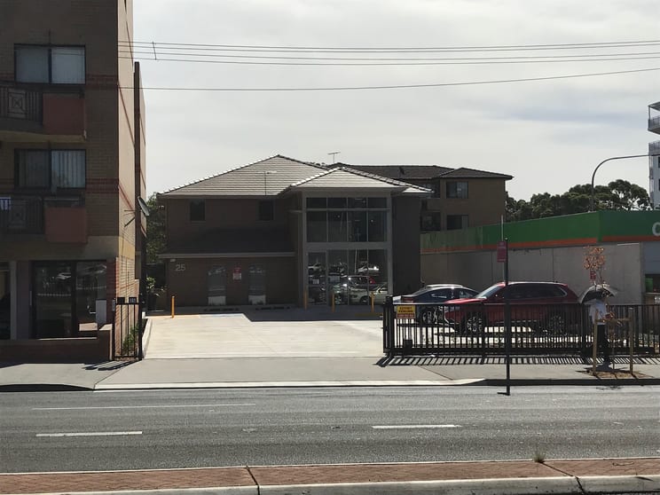 Click to view all images 1st Flr/25 Bathurst Street Liverpool NSW 2170 - Image 1