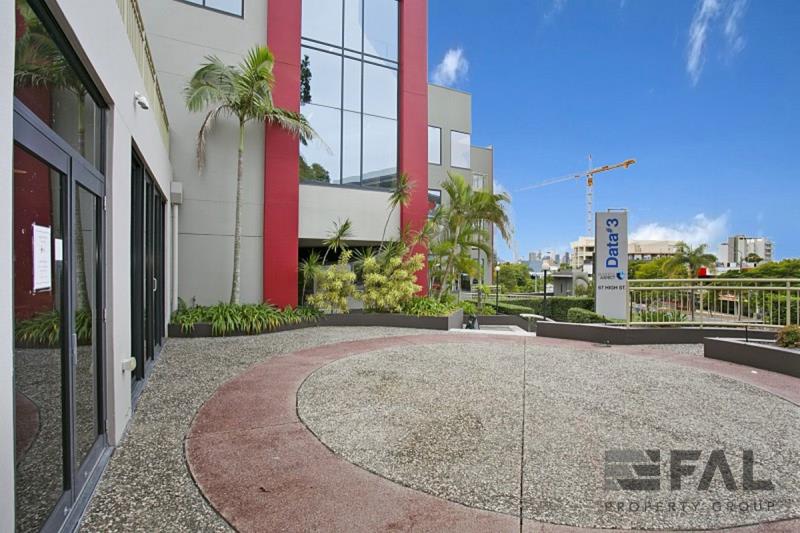 Click to view all images Suite 2/96 Jephson St Toowong QLD 4066 - Image 2