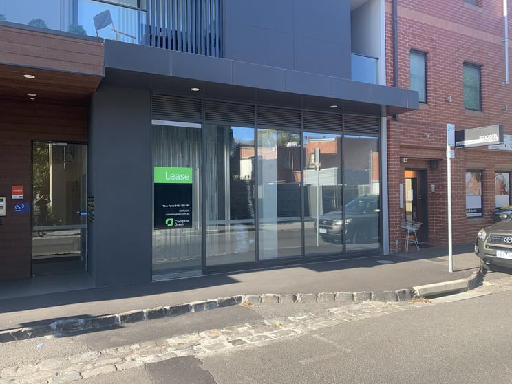 Click to view all images 4 Wellington Parade Williamstown VIC 3016 - Image 2
