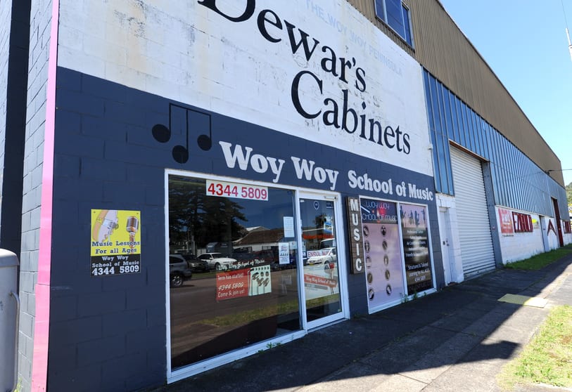 Click to view all images 46-48 Ocean Beach Road Woy Woy NSW 2256 - Image 2