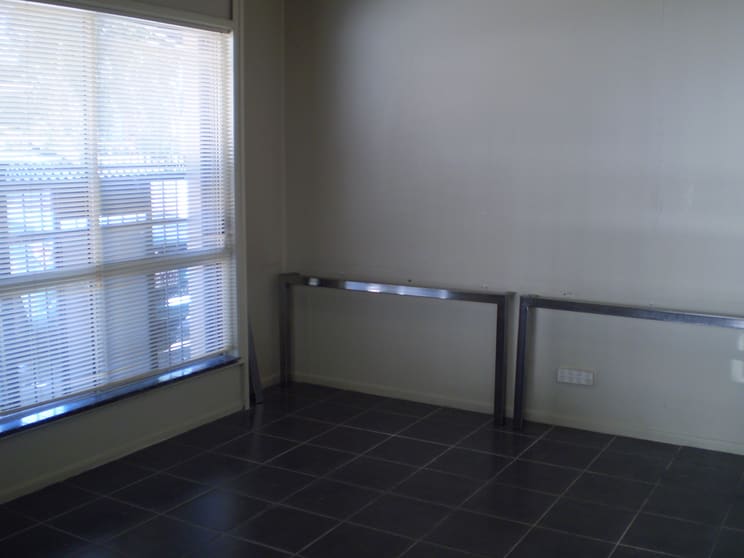 Click to view all images 3/11 Project Avenue Noosaville QLD 4566 - Image 3