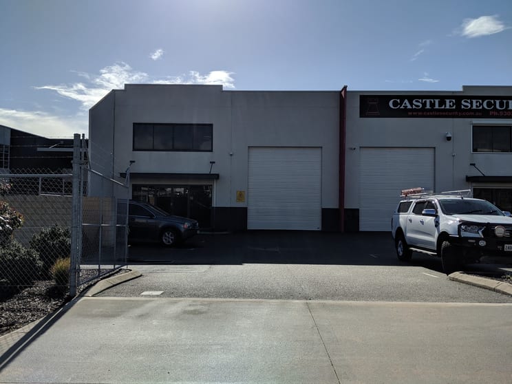 Click to view all images Unit 3/9 Fallon Road Landsdale WA 6065 - Image 1