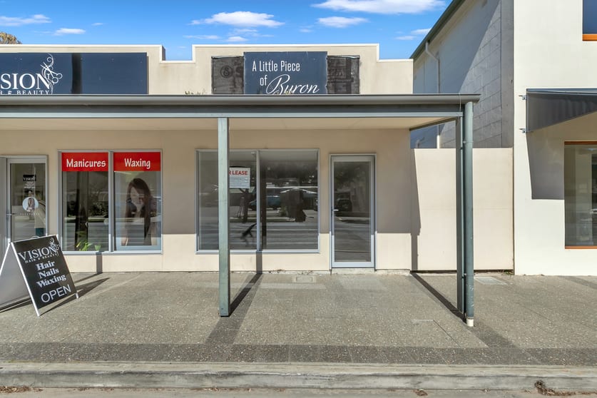 Click to view all images 98c Main South Road Yankalilla SA 5203 - Image 1