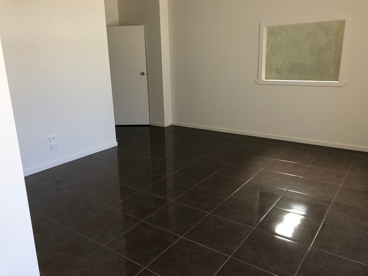Click to view all images 4/11-15 Freeman Street Campbellfield VIC 3061 - Image 3