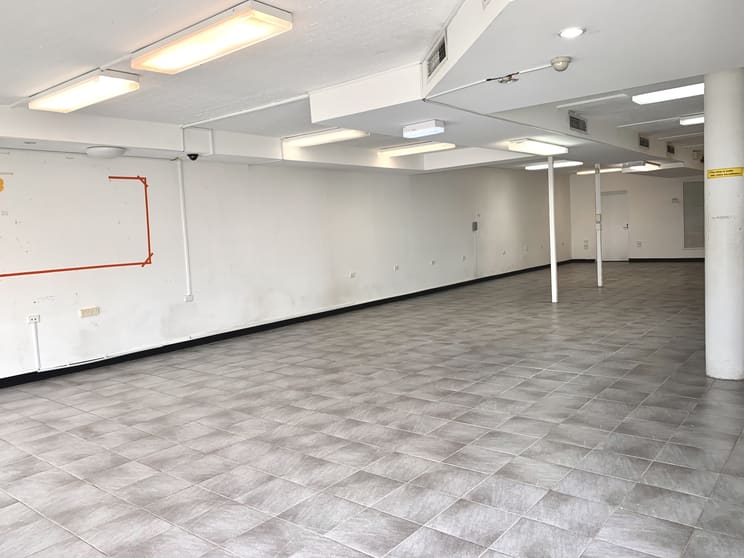 Ground Floor/Shop 2/10-12 Scarborough Street Southport QLD 4215 - Image 4