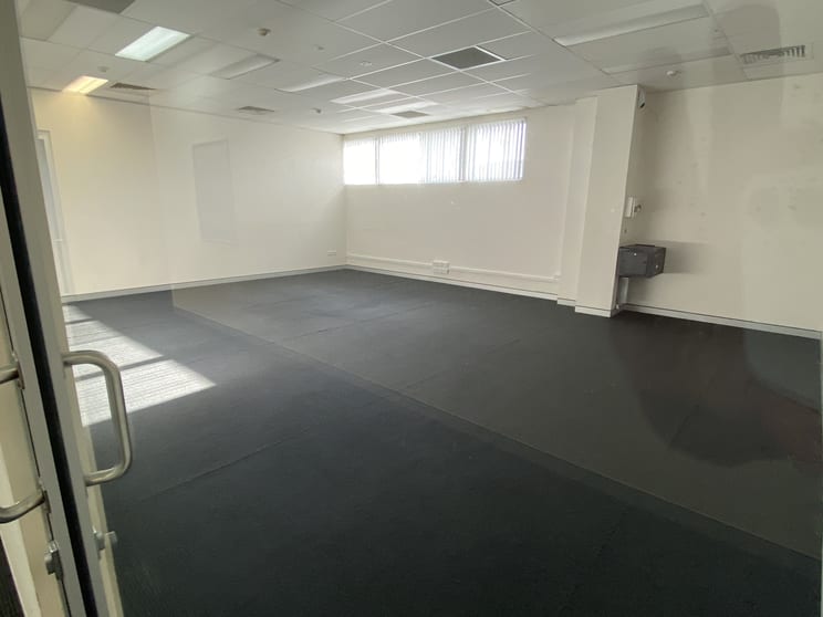 Click to view all images 3006/21 Station St Penrith NSW 2750 - Image 3