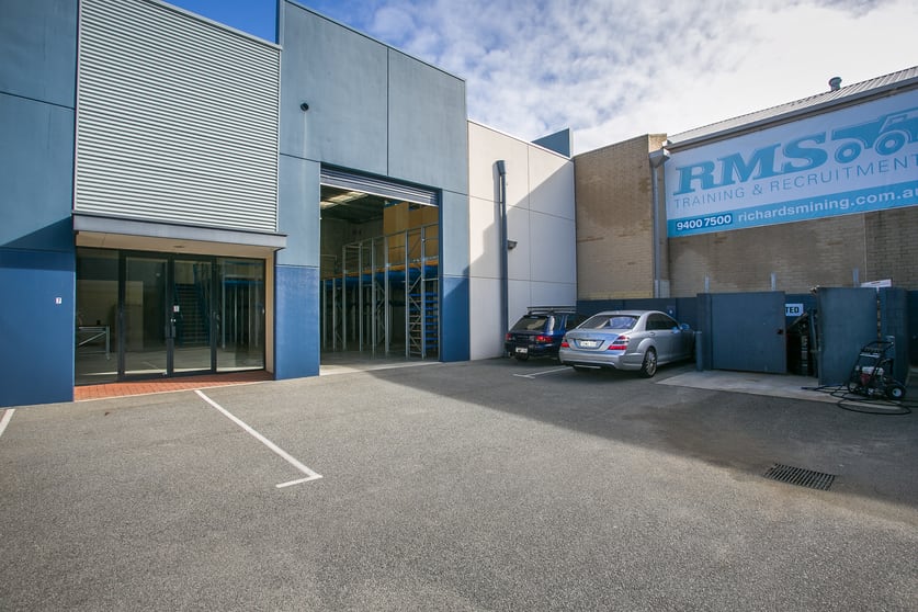 Click to view all images Unit 7/10 Franklin Lane Joondalup WA 6027 - Image 2