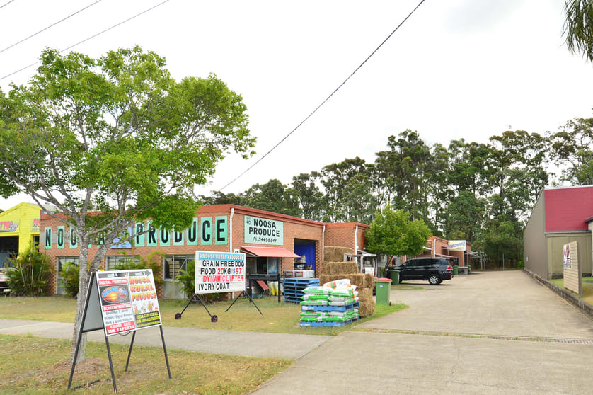 Click to view all images Unit 3/40 Rene Street Noosaville QLD 4566 - Image 1