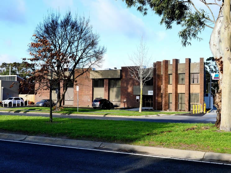 Click to view all images 122 OLD PRINCES HWY Beaconsfield VIC 3807 - Image 1