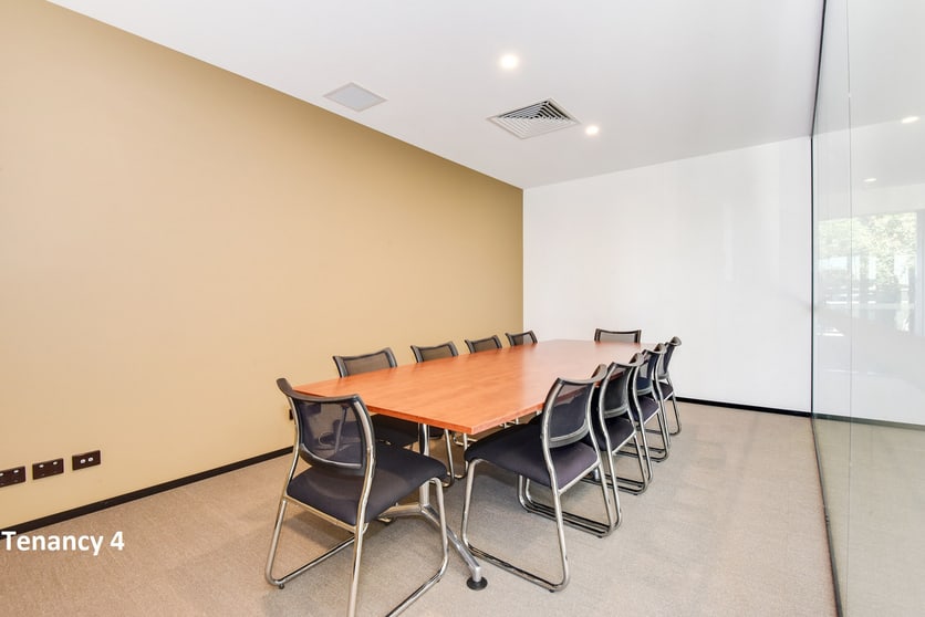 Click to view all images 2-4 New Street Nerang QLD 4211 - Image 3