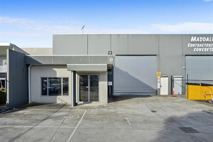 Click to view all images 27 Hume Reserve Court Bell Park VIC 3215 - Image 1