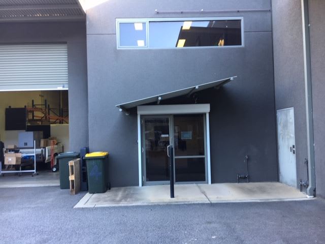 Click to view all images 4/14 Baling Street Cockburn Central WA 6164 - Image 2