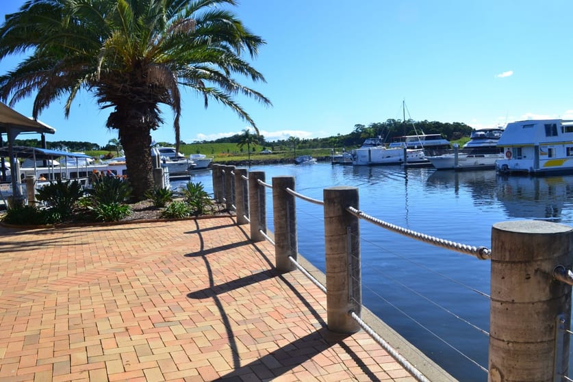 Click to view all images Suite 1/9 John Lund Drive Hope Island QLD 4212 - Image 1