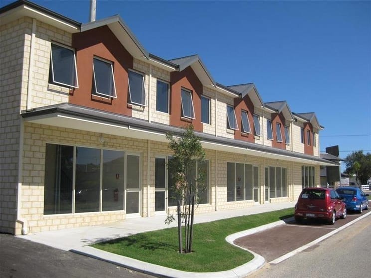 Click to view all images 4/19 Davey Street Mandurah WA 6210 - Image 2