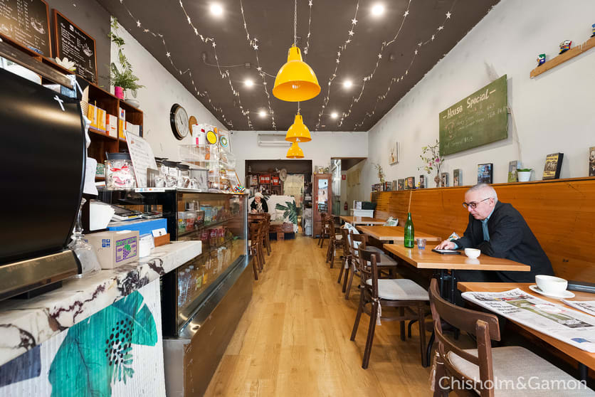 Click to view all images 172 Carlisle Street St Kilda VIC 3182 - Image 3