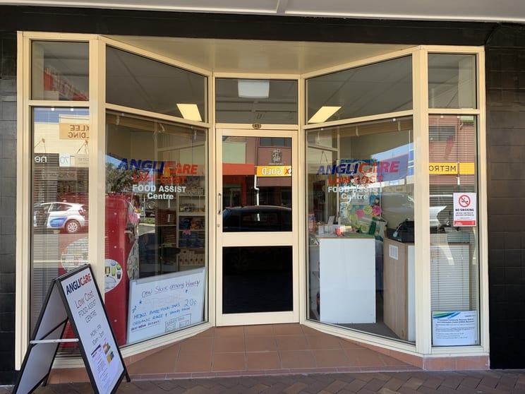 Click to view all images 49 Main Street Proserpine QLD 4800 - Image 1
