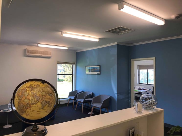 Click to view all images 177 Lockheed Lane Parafield SA 5106 - Image 2