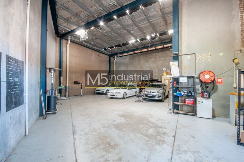 Click to view all images 1/46 Seton Road Moorebank NSW 2170 - Image 3