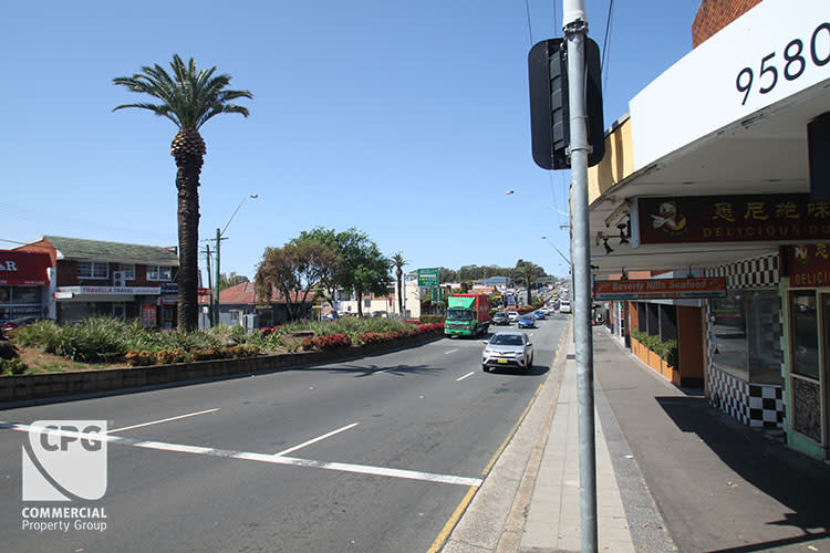 Click to view all images 18 & 19/423 King Georges Road Beverly Hills NSW 2209 - Image 3
