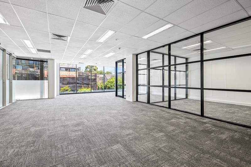 Click to view all images 415 Riversdale Road Hawthorn East VIC 3123 - Image 3