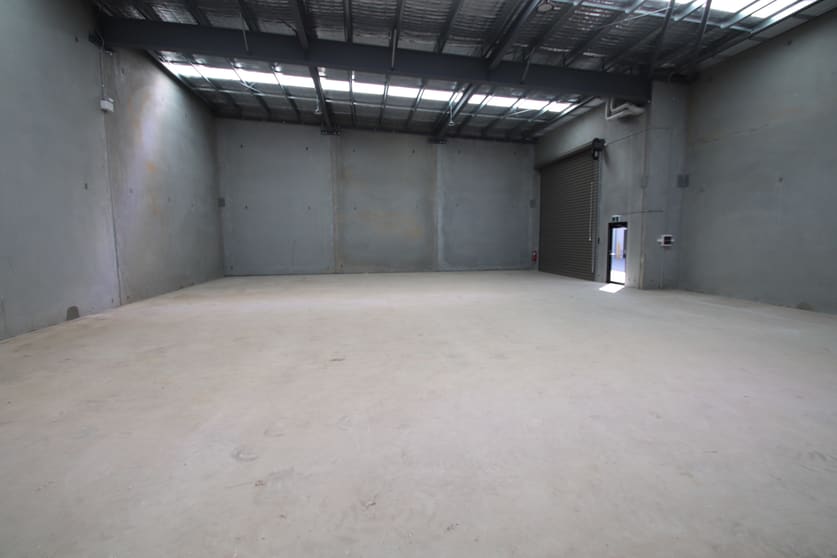 Click to view all images 10/7 Hargraves Avenue Albion Park Rail NSW 2527 - Image 3