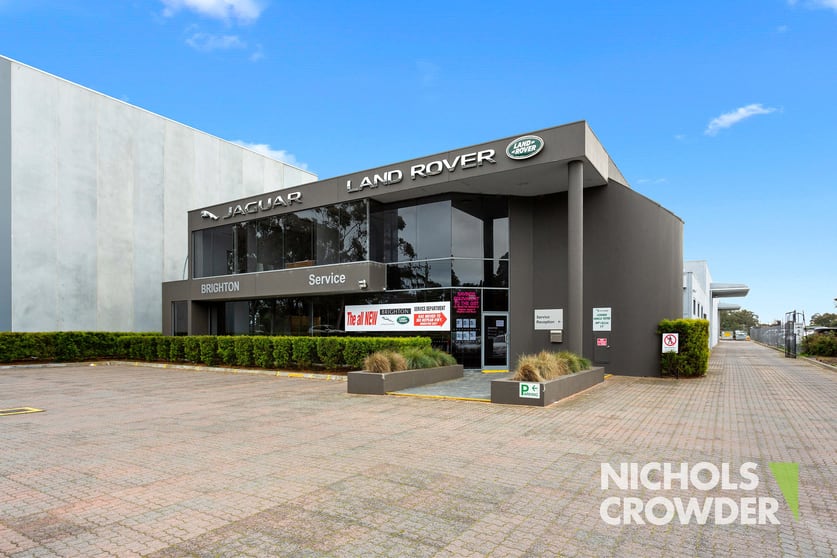Click to view all images 77-79 Tulip Street Cheltenham VIC 3192 - Image 2