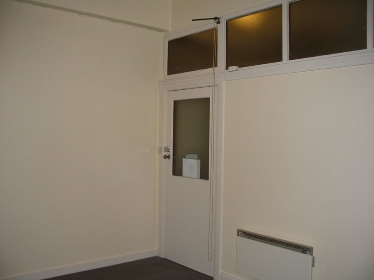 Click to view all images Suite 1/122 Katoomba Street Katoomba NSW 2780 - Image 2