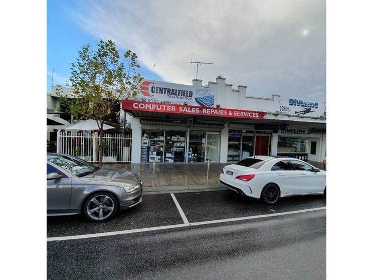 Click to view all images 10 YOUNG STREET Frankston VIC 3199 - Image 1