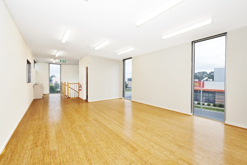 Click to view all images 24 Kalman Drive Boronia VIC 3155 - Image 3