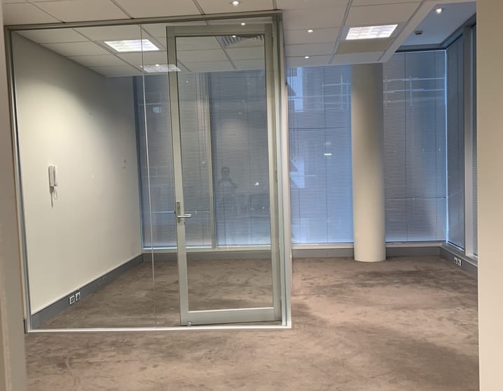 Click to view all images Level 1, 4/25 Claremont Street South Yarra VIC 3141 - Image 2
