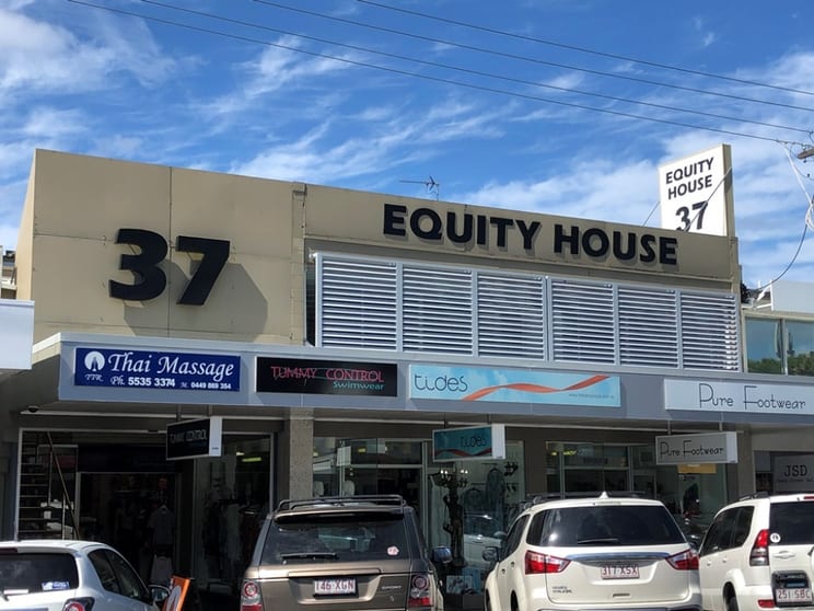Click to view all images 3c/37 James Street Burleigh Heads QLD 4220 - Image 3