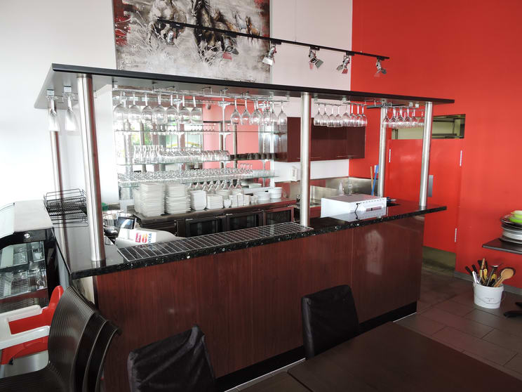 Click to view all images 82-84 Marine Parade Southport QLD 4215 - Image 2