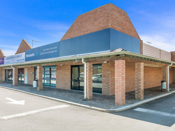 Click to view all images 15/17 South Street Kardinya WA 6163 - Image 1